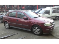 opel astra g berlina del año 2000 2