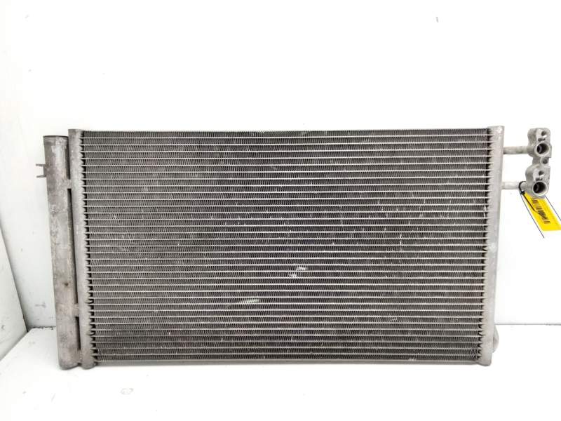 Recambio de condensador / radiador aire acondicionado para bmw 1 (e81) 118 d referencia OEM IAM 32133116453  