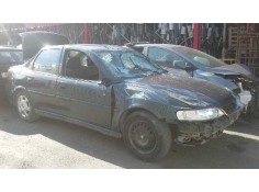 opel vectra b berlina del año 2001 2