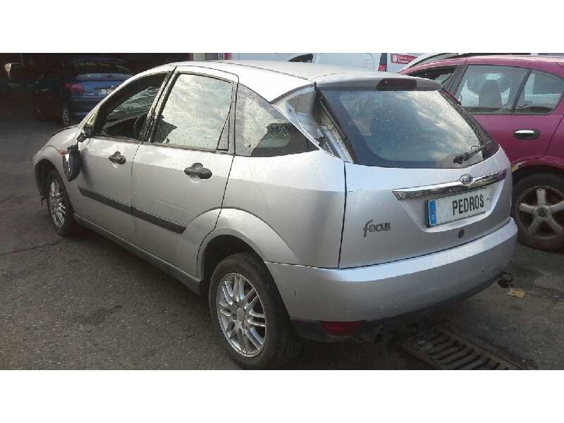 ford focus berlina (cak) del año 1998