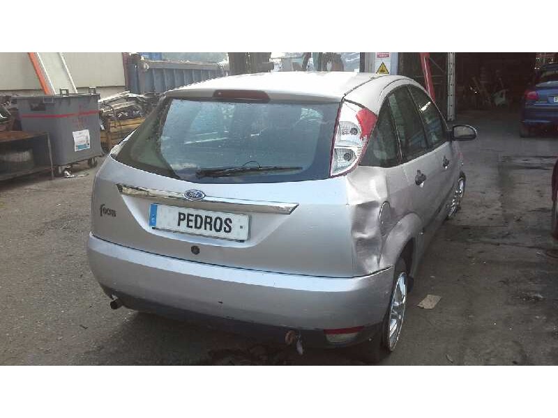 ford focus berlina (cak) del año 1998
