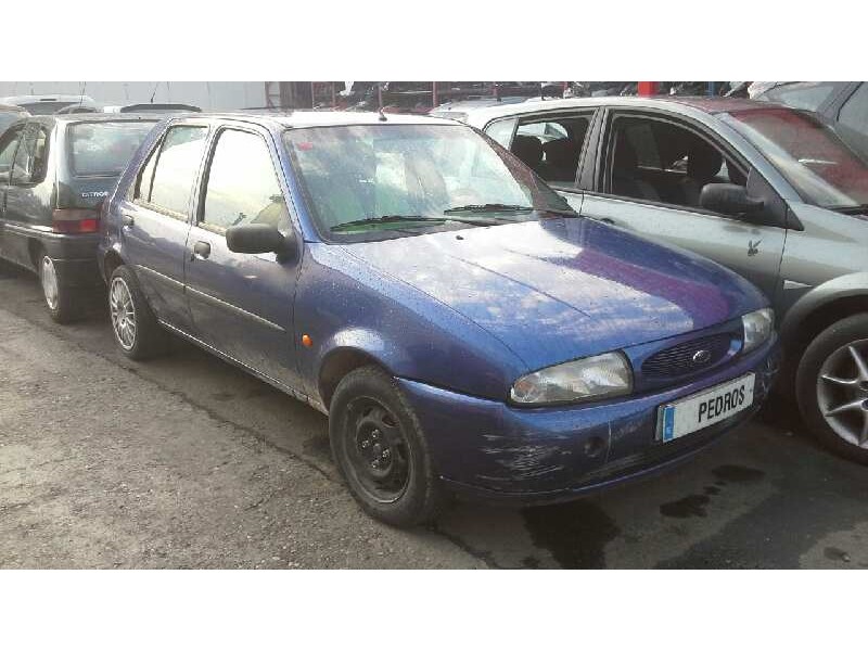 ford fiesta berlina (dx) del año 1999