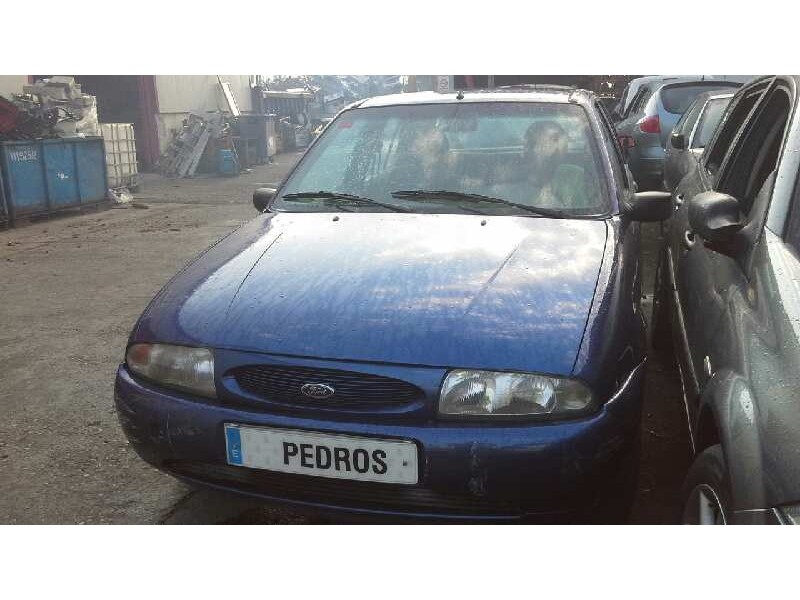 ford fiesta berlina (dx) del año 1999