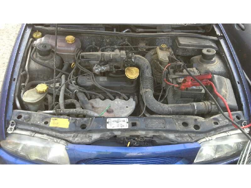 ford fiesta berlina (dx) del año 1999