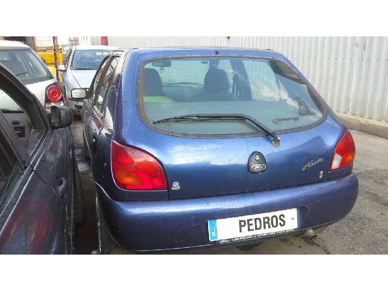ford fiesta berlina (dx) del año 1999