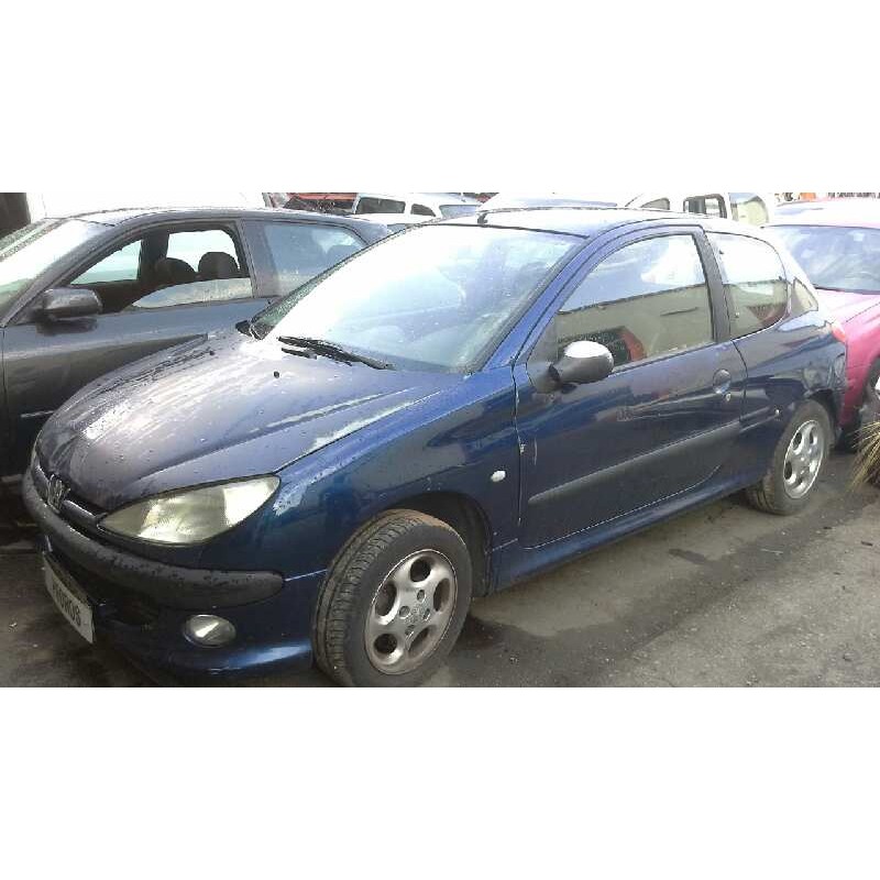 peugeot 206 berlina del año 2000