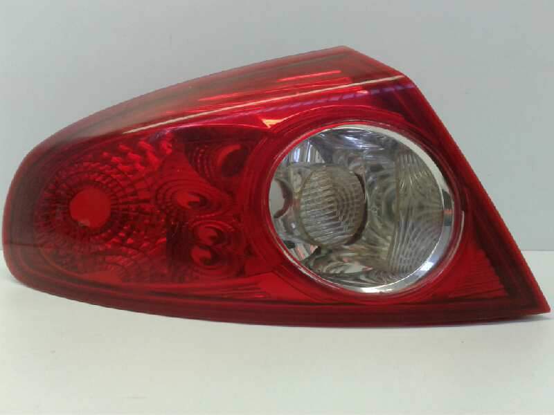 Recambio de piloto trasero izquierdo para daewoo lacetti sx referencia OEM IAM 201192L  
