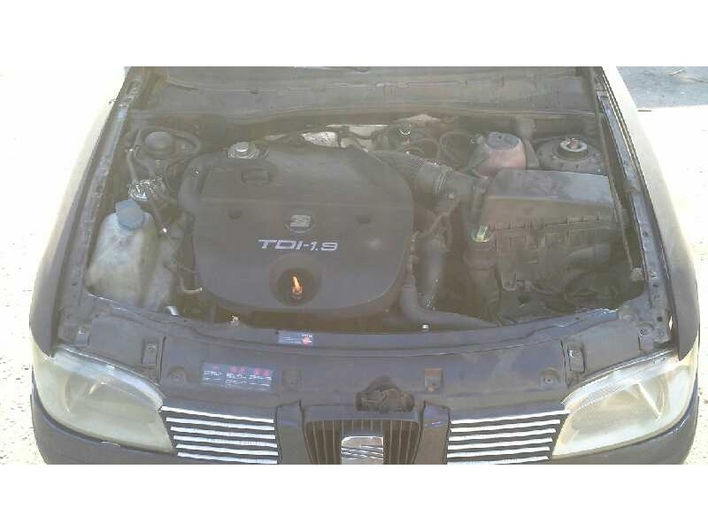 seat ibiza (6k1) del año 2001