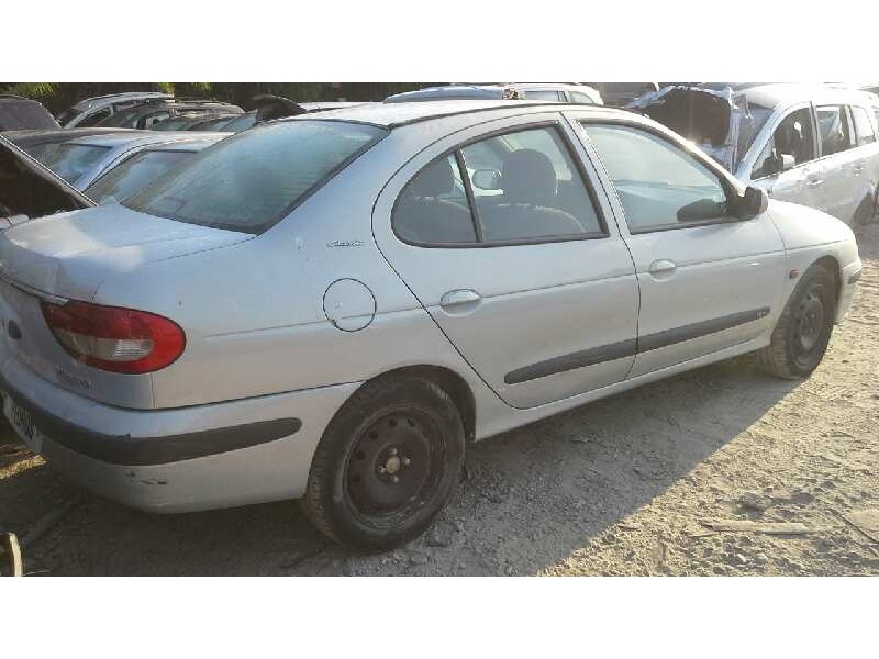 renault megane i fase 2 classic (la..) del año 2003