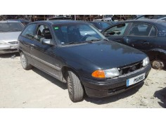 opel astra f berlina del año 1992