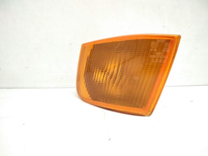 Recambio de piloto delantero izquierdo para ford escort berlina 1.3 referencia OEM IAM   