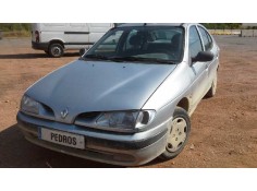 renault megane i berlina hatchback (ba0) del año 1996