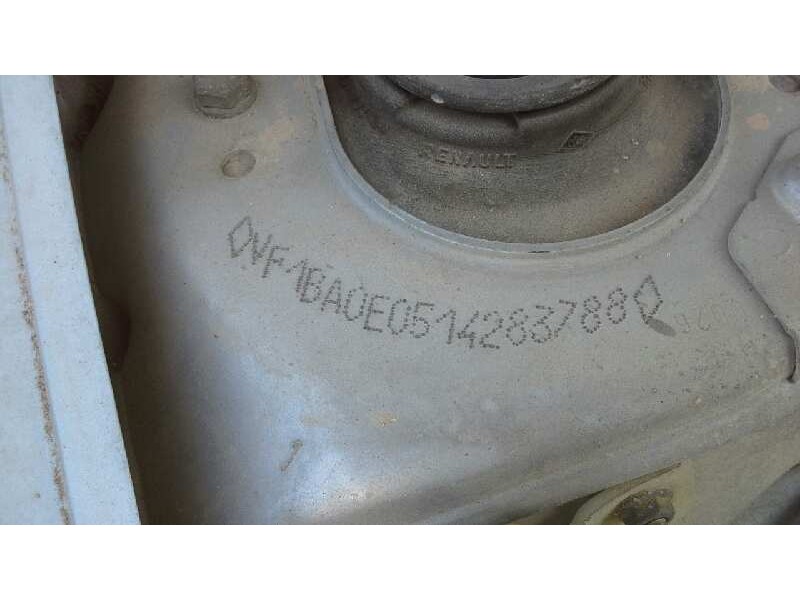 renault megane i berlina hatchback (ba0) del año 1996