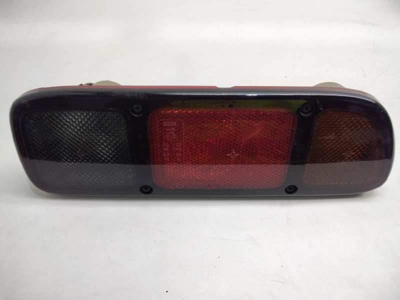 Recambio de piloto trasero izquierdo paragolpes para nissan terrano/terrano.ii (r20) referencia OEM IAM 265551F100 INGLES DEFECT