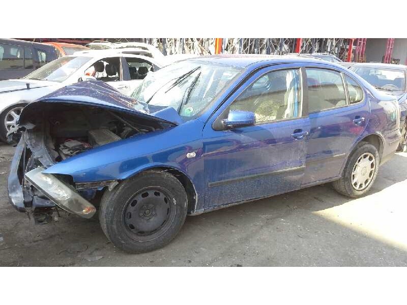 seat toledo (1m2) del año 2001