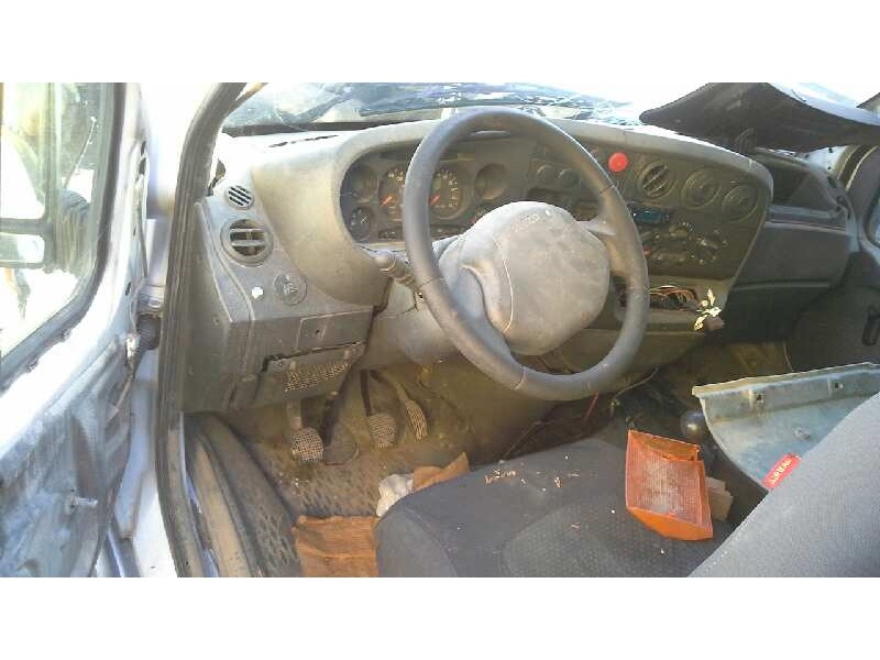 iveco daily caja cerrada (1999 =>) del año 2002