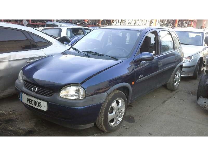opel corsa b del año 2000