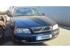 volvo s40 berlina del año 2002 2