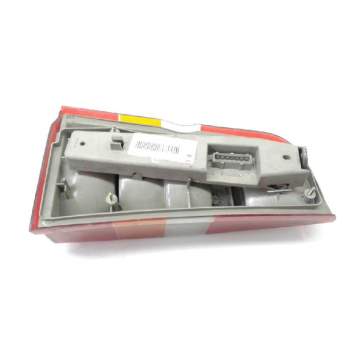 Recambio de piloto trasero derecho para ford escort berlina/turnier referencia OEM IAM 91AG13A602  6371