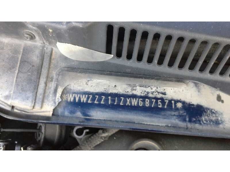 volkswagen golf iv berlina (1j1) del año 1999