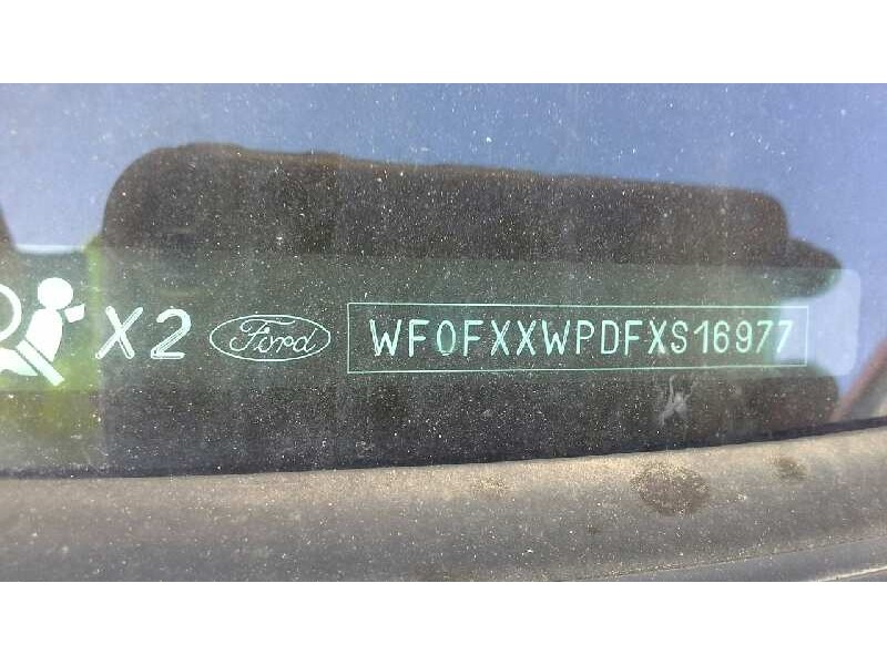 ford focus berlina (cak) del año 1999
