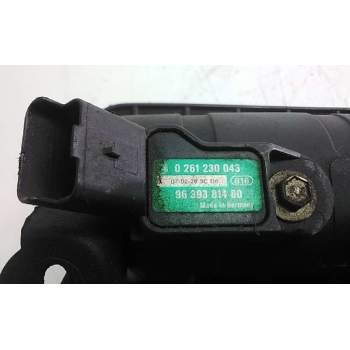 Recambio de colector admision para citroën c2 vtr referencia OEM IAM 9639381480  