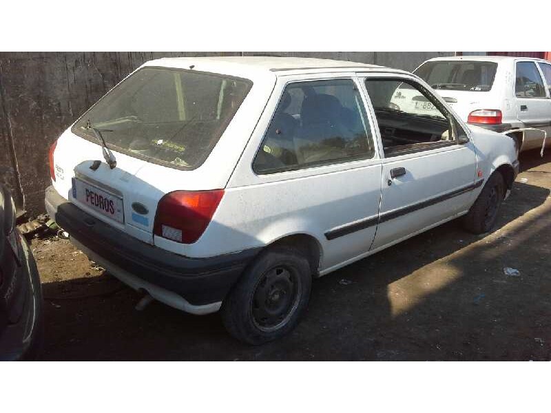 ford fiesta berl./courier del año 1992