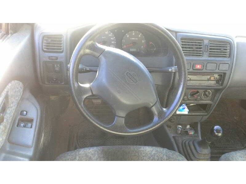 nissan almera (n15) del año 1998