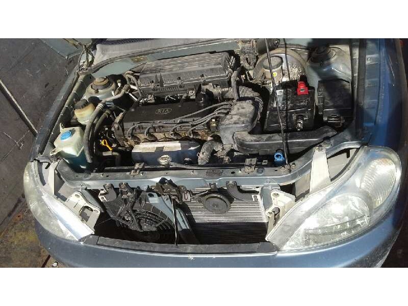 kia rio del año 2002