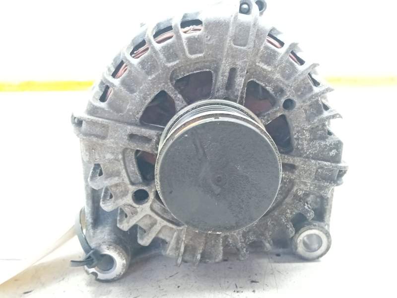 Recambio de alternador para bmw 3 (f30, f80) 318 d xdrive referencia OEM IAM FG18D111  
