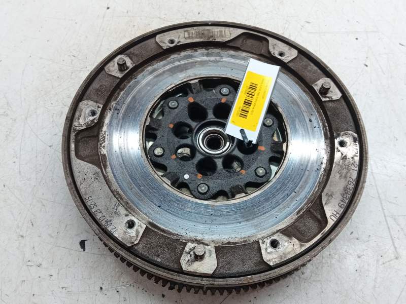 Recambio de volante motor para bmw 3 (f30, f80) 318 d xdrive referencia OEM IAM 7638349  