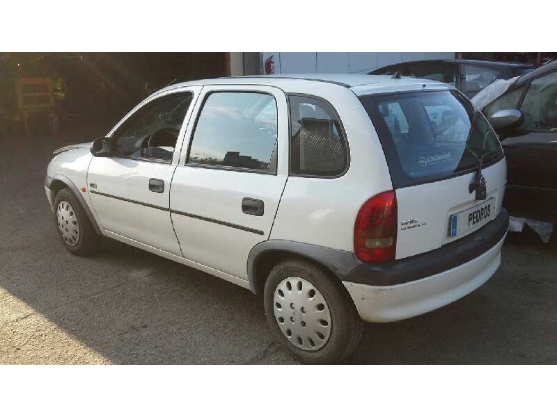 opel corsa b del año 1997