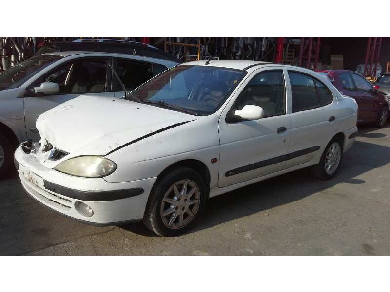 renault megane i fase 2 classic (la..) del año 2000