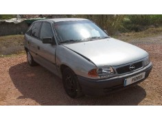 opel astra f berlina del año 1995 2