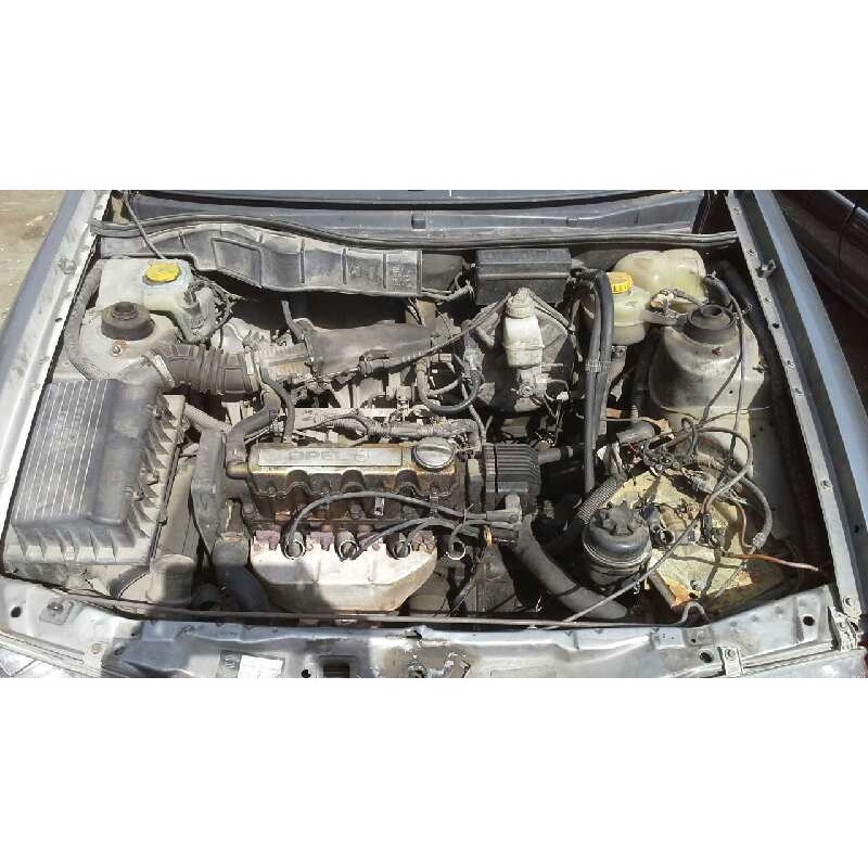 Recambio de rejilla delantera para ford fiesta berlina (dx) referencia OEM IAM   6944