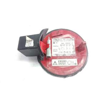 Recambio de tapa exterior combustible para opel astra gtc 1.7 16v cdti referencia OEM IAM 13240135  
