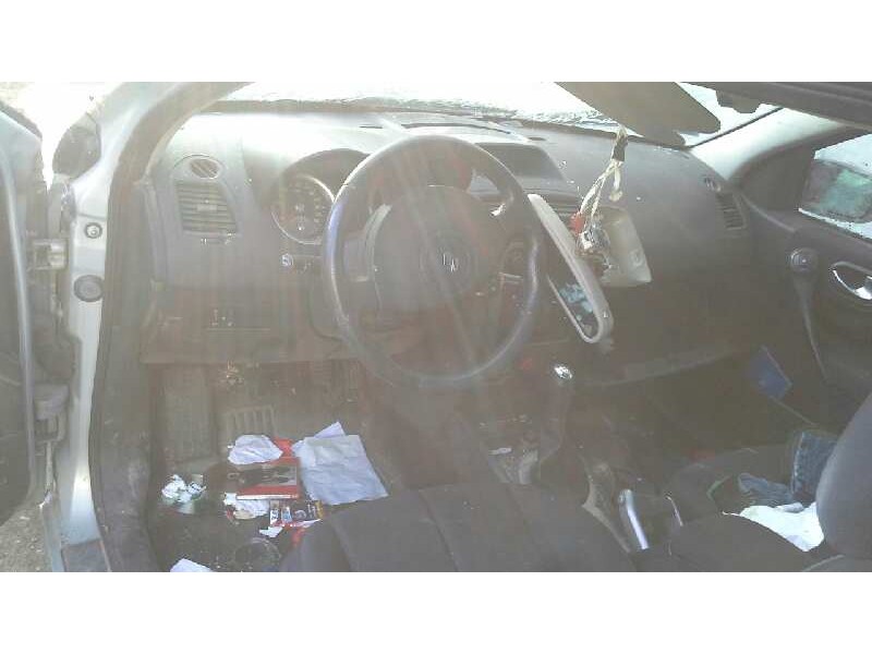 renault megane ii berlina 3p del año 2003