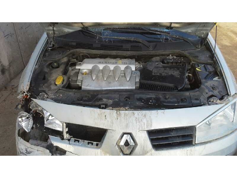 renault megane ii berlina 3p del año 2003