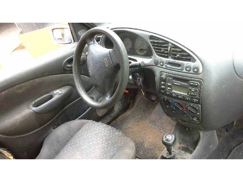 ford fiesta (cbk) del año 2002