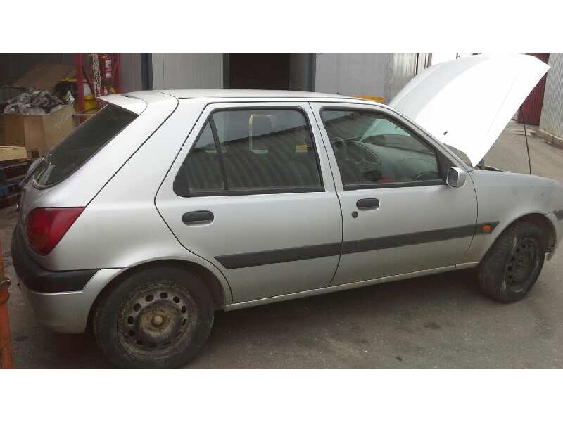 ford fiesta (cbk) del año 2002