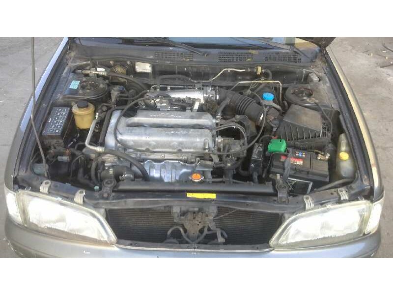 nissan primera berlina (p11) del año 1996