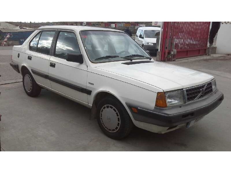 volvo serie 340 del año 1988