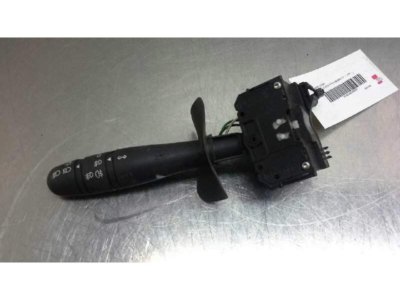 Recambio de mando luces para renault clio ii fase ii (b/cb0) 1.2 referencia OEM IAM 120723 7701047552 