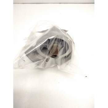 Recambio de soporte filtro aceite para ebro l35 perkins referencia OEM IAM 735000121  