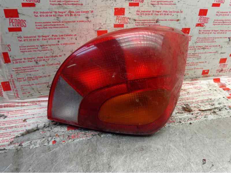 Recambio de piloto trasero derecho para ford fiesta berlina ghia referencia OEM IAM 96FG13A602 1044154 