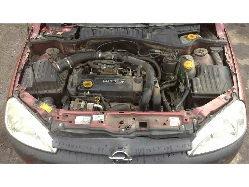 opel corsa c del año 2001