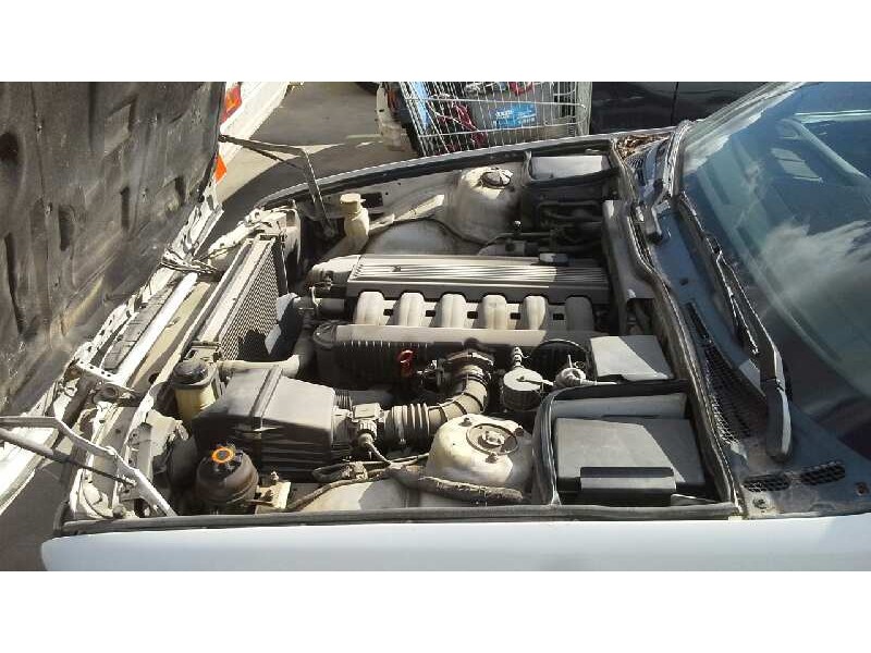 bmw serie 5 berlina (e34) del año 1993