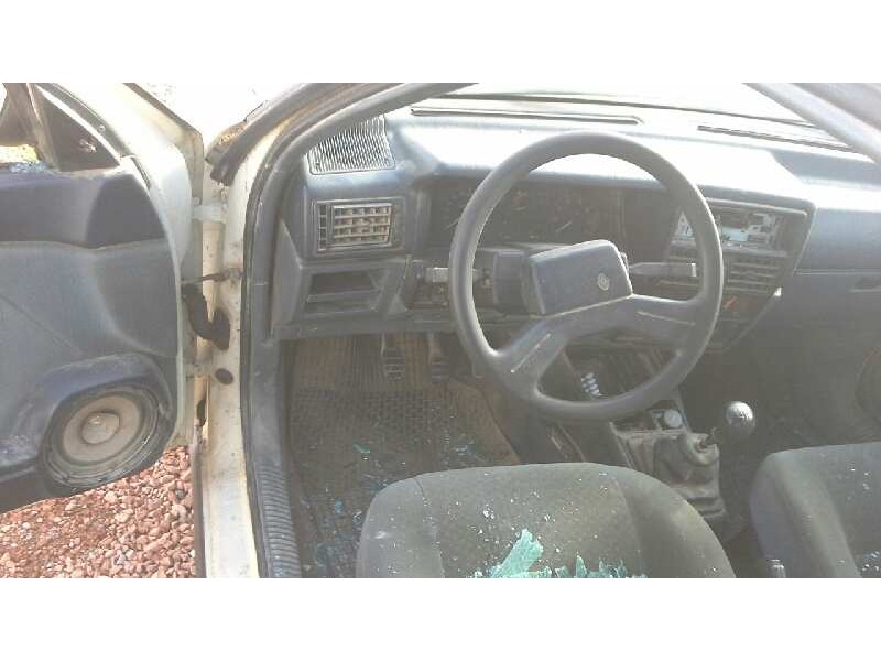 renault 19 (b/c/l53) del año 1989