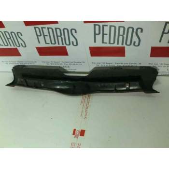 Recambio de rejilla delantera para ford mondeo berlina (gd) referencia OEM IAM   7676