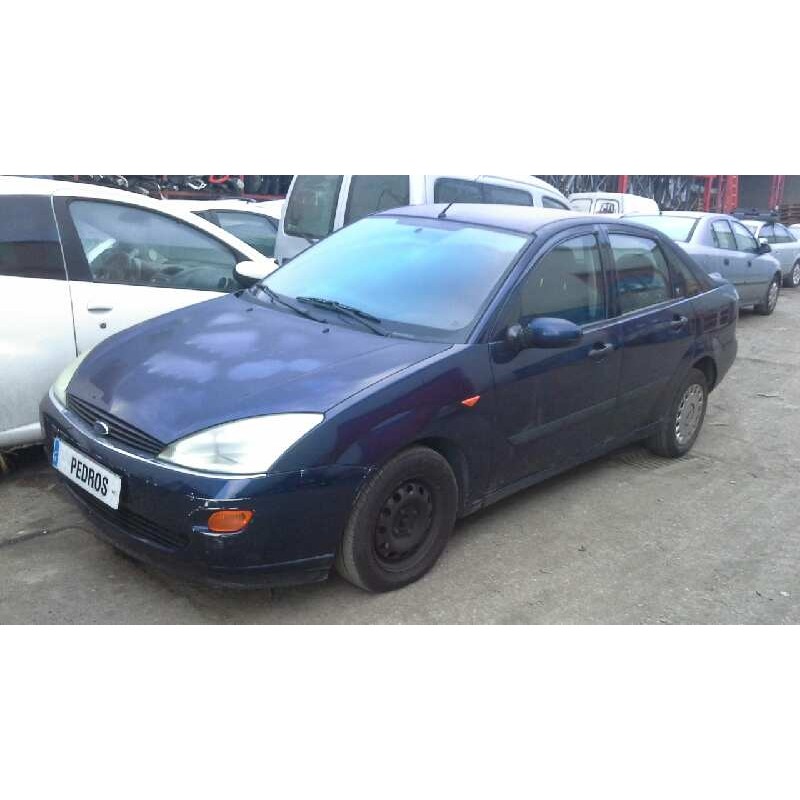 ford focus berlina (cak) del año 2000